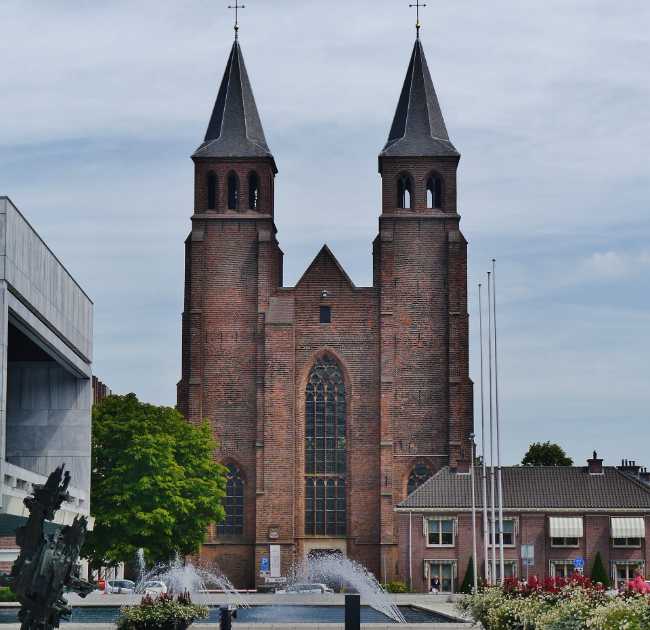 St. Walburgiskerk