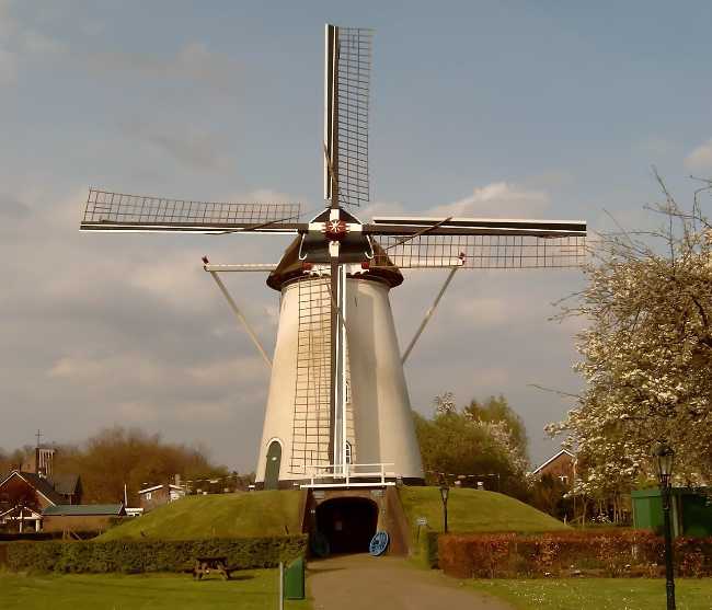 De Hoop Windmill