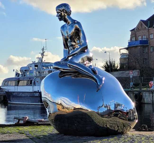 He Statue by Elmgreen and Dragset