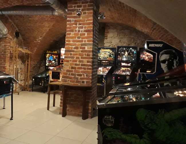 Krakow Pinball Museum