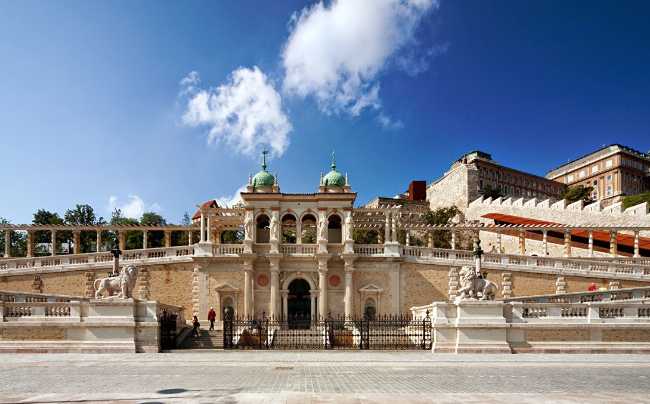 Castle Garden Bazaar