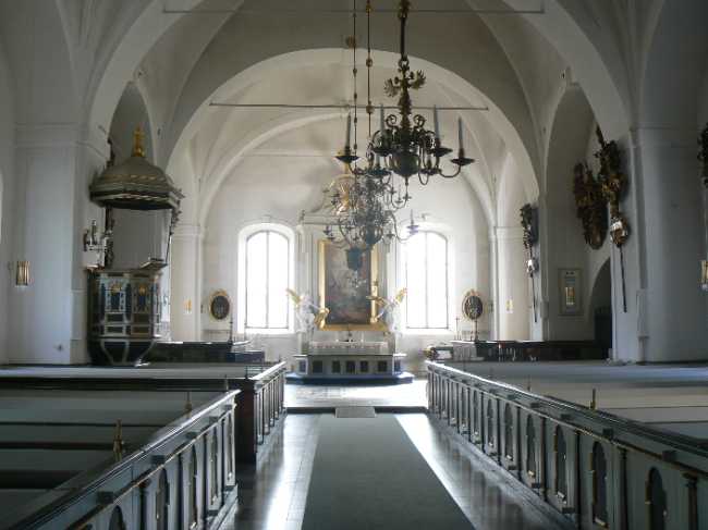 Kimstad kyrka