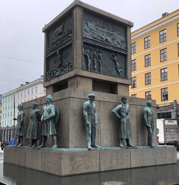 Sailor's Monument