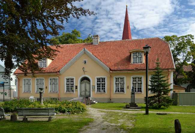 Haapsalu raekoda