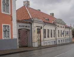 Rehbinderi maja