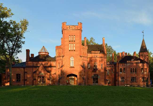 Sangaste Castle