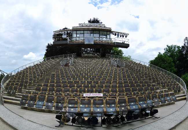 Revolving Auditorium Český Krumlov