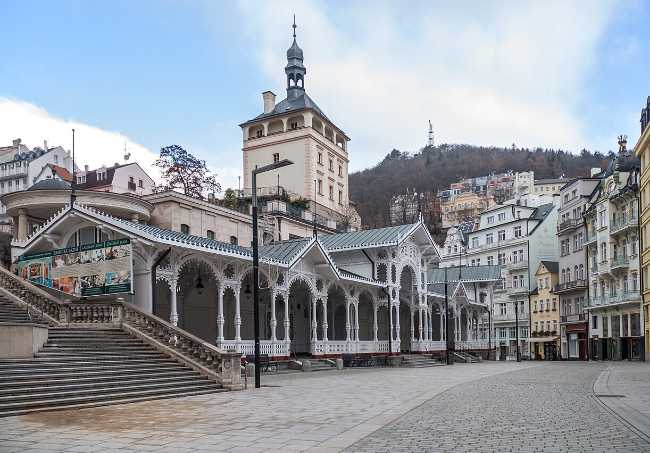 Market Colonnade
