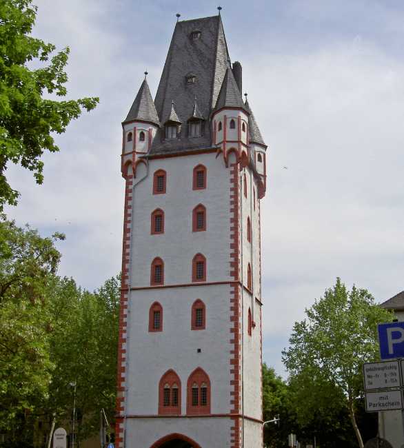 Holzturm