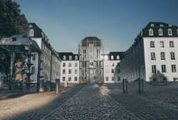 Platz des Unsichtbaren Mahnmals