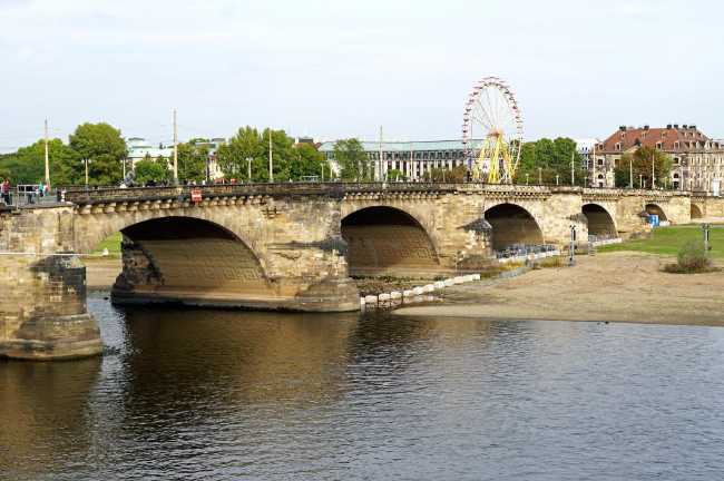 Augustus Bridge