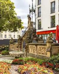 Heinzelmännchenbrunnen