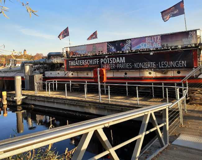 Theaterschiff Potsdam