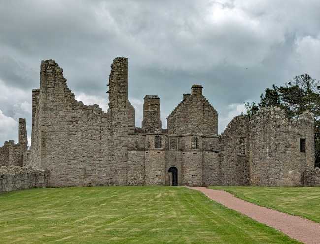 Tolquhon Castle