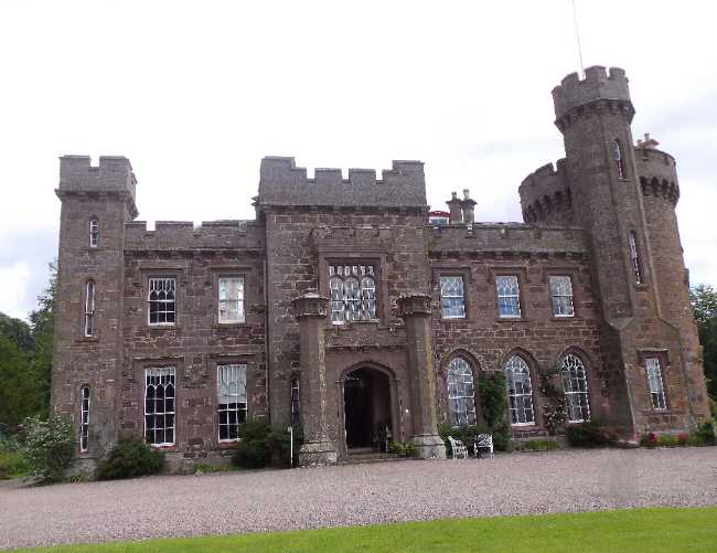 Dunninald Castle