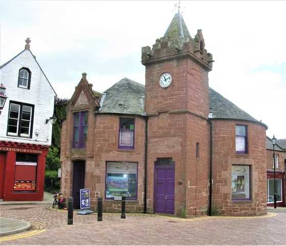 Kirriemuir Gateway to the Glens Museum
