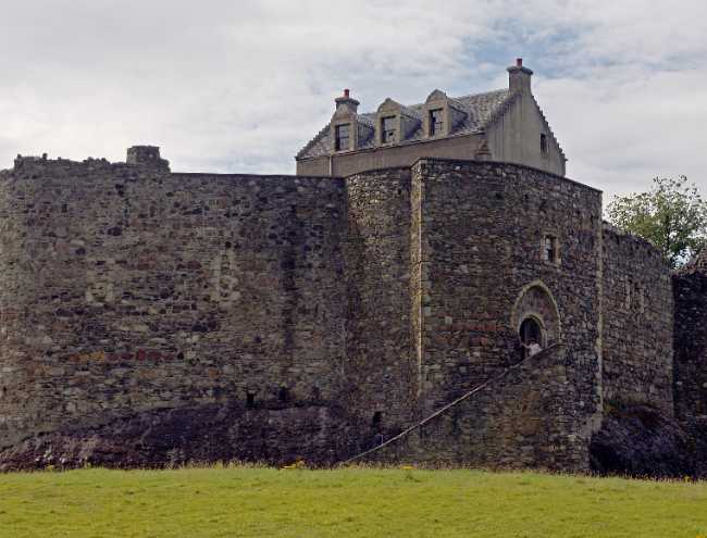 Dunstaffnage Castle