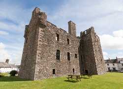 MacLellan's Castle