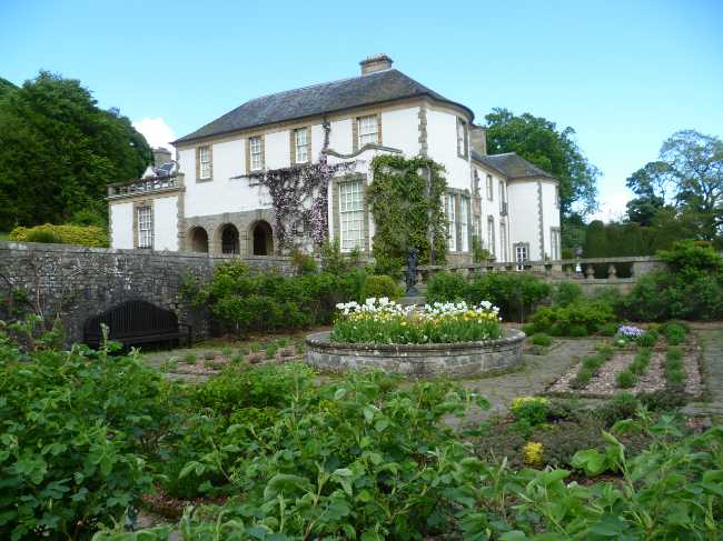 Hill of Tarvit Mansion