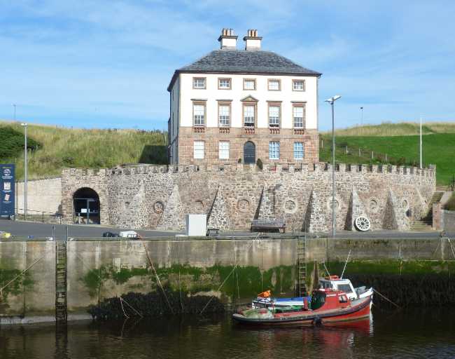 Gunsgreen House