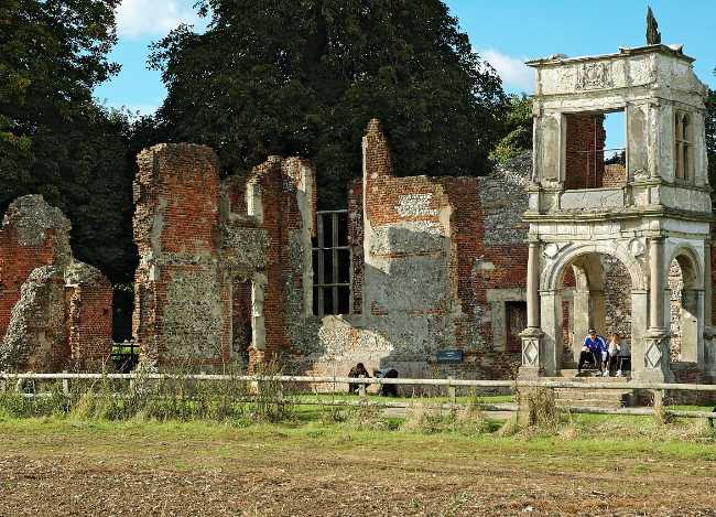 Old Gorhambury House