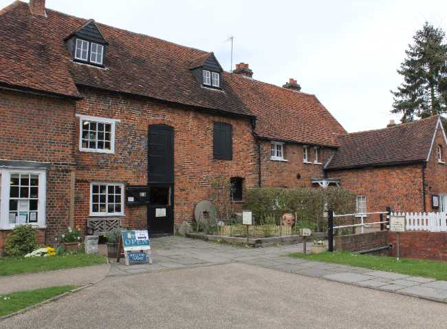 Mill Green Museum and Watermill
