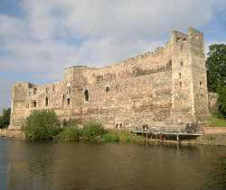 Newark Castle and Gardens