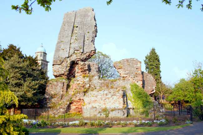 Bridgnorth Castle and Gardens