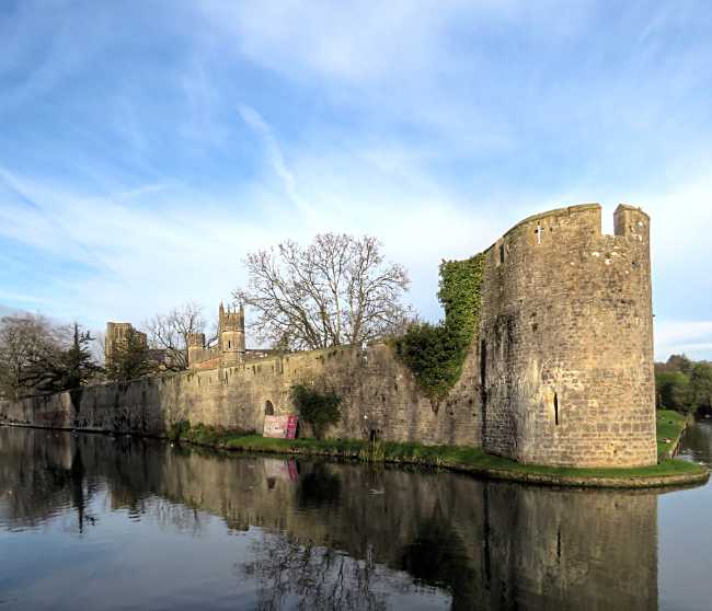 Bishop's Palace, Wells