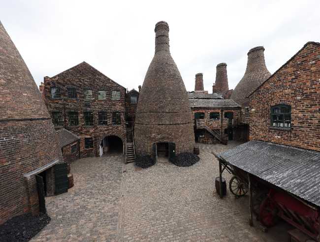 Gladstone Pottery Museum