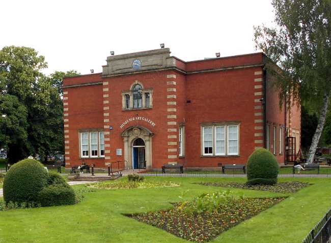 Nuneaton Museum & Art Gallery