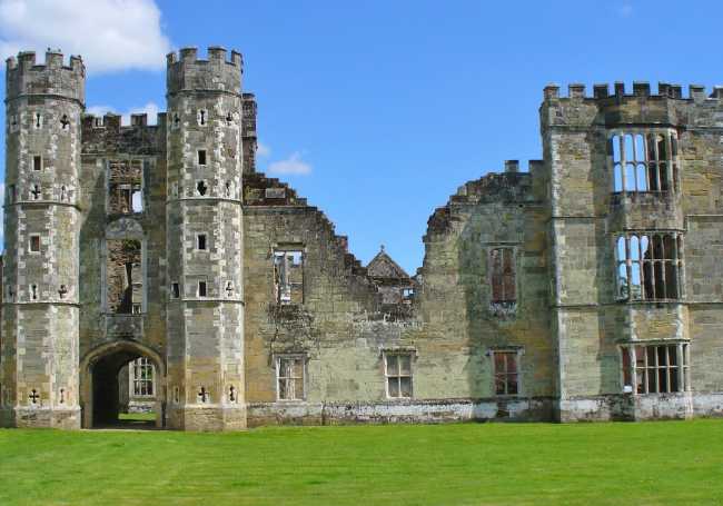 Cowdray Ruins
