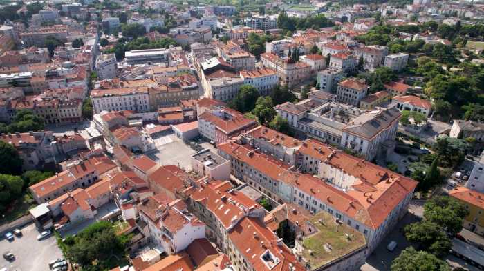 Pula
