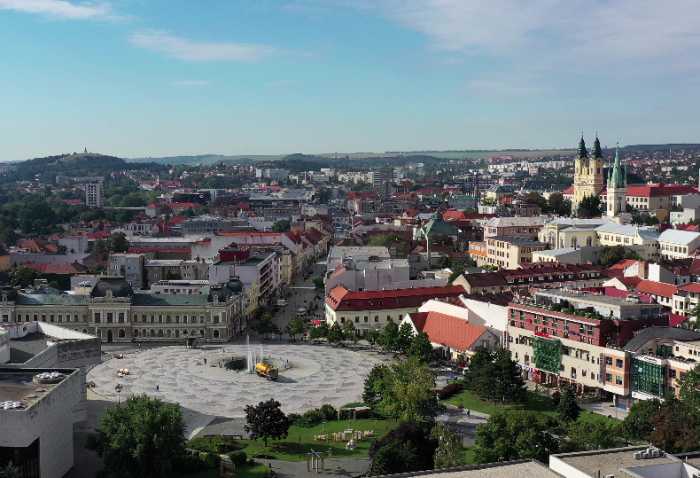 Nitra